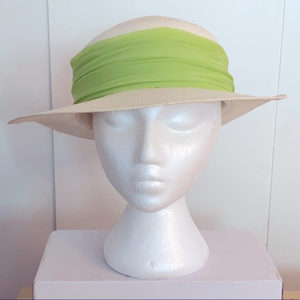 Ladies straw hat - Picture 2 of 8